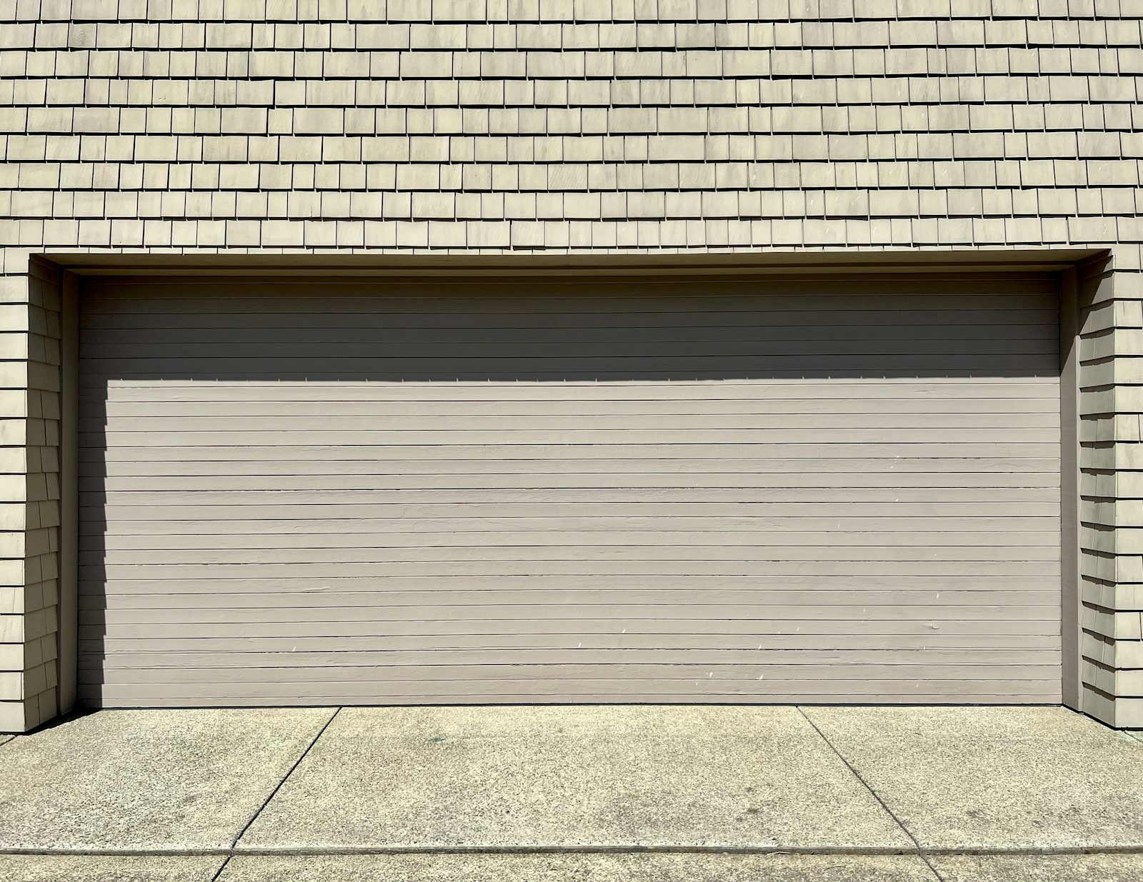 Garage Door Repair Dynamics at work in Downers Grove